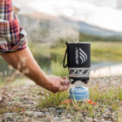 Jetboil MicroMo Cooking System - Carbon 21 Jetboil MicroMo Cooking System - Carbon -Vango || Kampa || Outwell Sales Store 1090950 insitu05