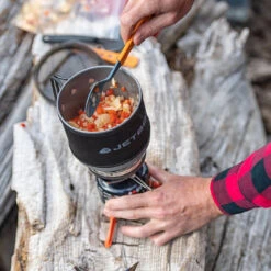 Jetboil MiniMo Cooking System - Carbon 10 Jetboil MiniMo Cooking System - Carbon -Vango || Kampa || Outwell Sales Store 1090953 insitu01