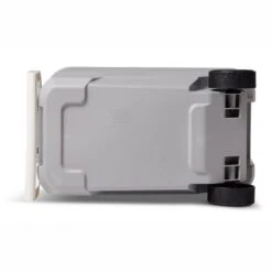 Igloo Maxcold 40 Roller Cool Box - Grey / Blue 18 Igloo Maxcold 40 Roller Cool Box - Grey / Blue -Vango || Kampa || Outwell Sales Store 2 00034687 b