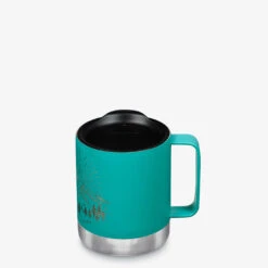 Klean Kanteen Camp Mug 12oz (355ml) - Mountain Green -Vango || Kampa || Outwell Sales Store Camp Mug Porcelain Graphic Front 1400x 9d1921cf cc2d 4f16 81c0 12e43557f7be