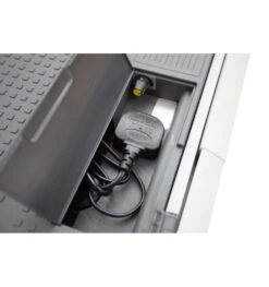 Vango E-Pinnacle 30L Electric Coolbox -Vango || Kampa || Outwell Sales Store vango e pinnacle 30l 3