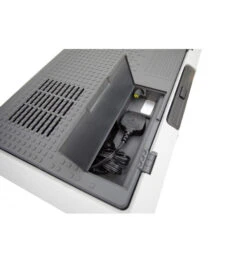 Vango E-Pinnacle 40 Electric Coolbox -Vango || Kampa || Outwell Sales Store vango e pinnacle 40l 3